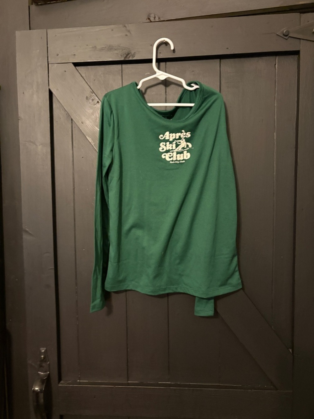 art class Green 'Après Ski Club' Long Sleeve Tee
